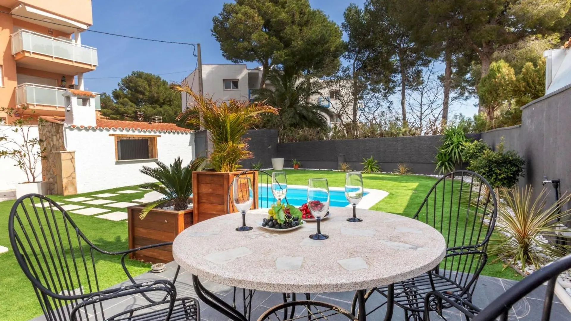 Villa Evian By Interhome Miami Playa Spanien